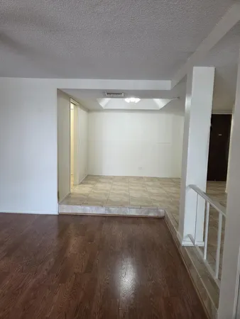 $1,400 | 3750 Inverrary Drive, Unit 2F, Lauderhill, FL 33319