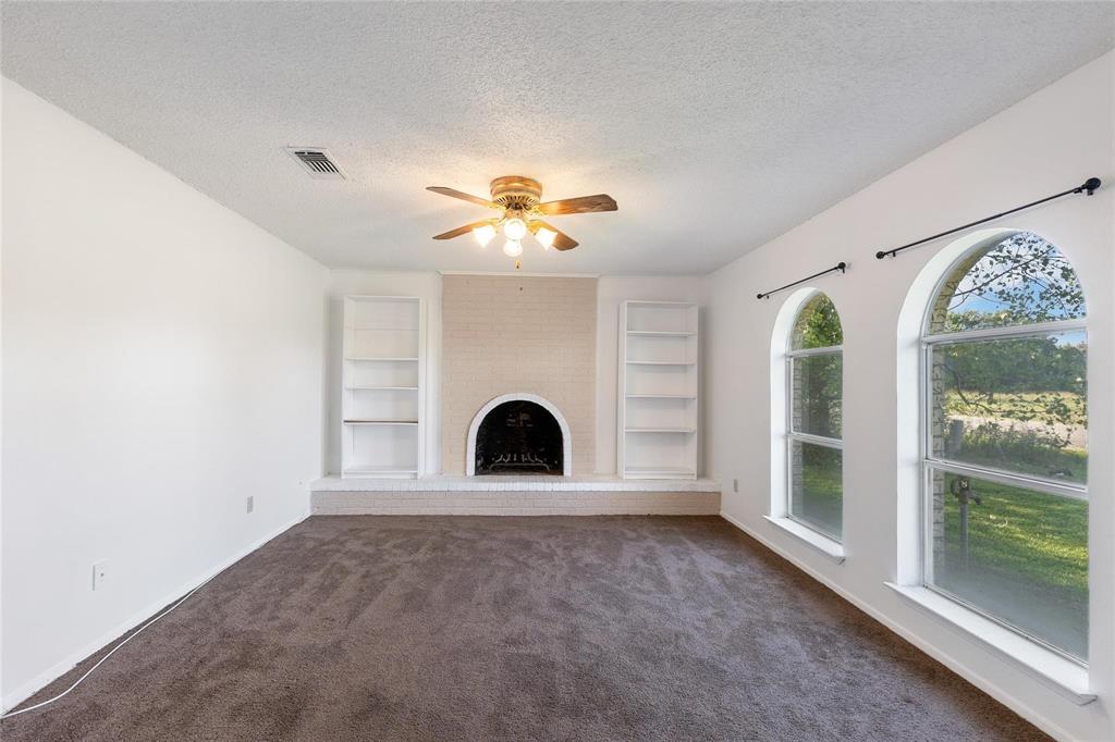 2907 Charity Road Commerce, TX 75428 - Photo 2 of 21