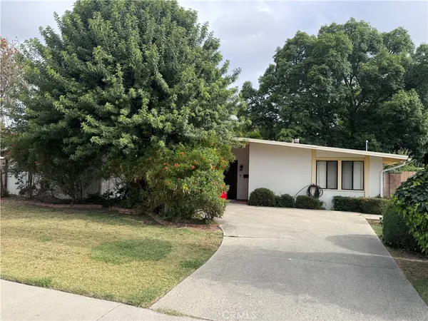 $770,000 | 19509 Stagg Street, Reseda, CA 91335