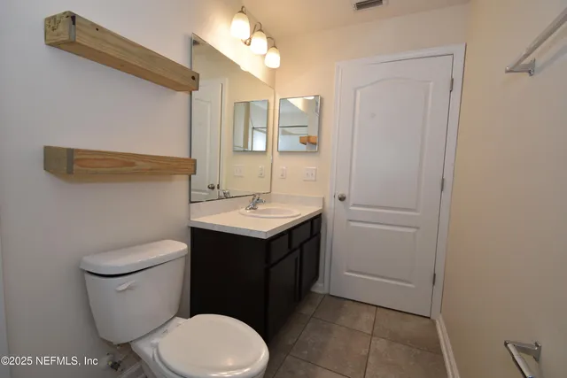 a view of hallway with washer and dryer