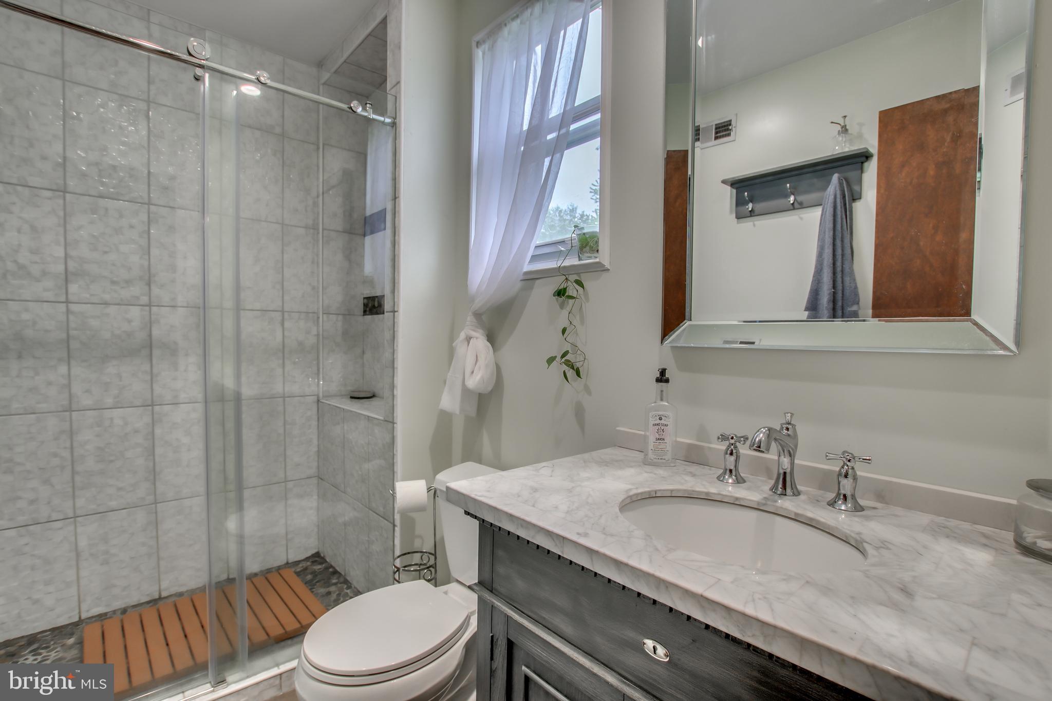 84 Dawn Road Levittown, PA 19056 - Photo 22 of 34 Gallery Image 22