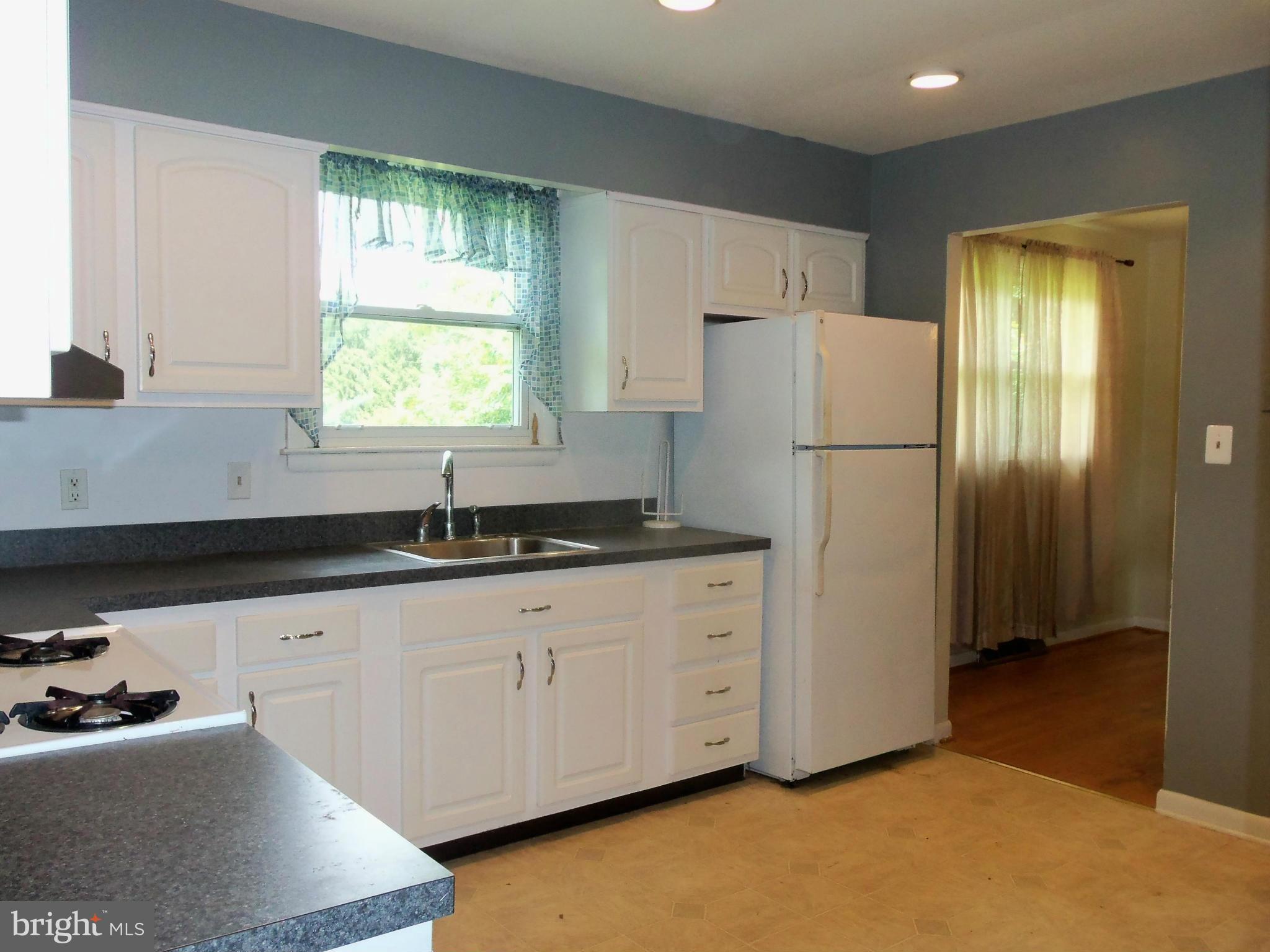 2008 Suffolk Road Finksburg, MD 21048 - Photo 5 of 13 Kitchen