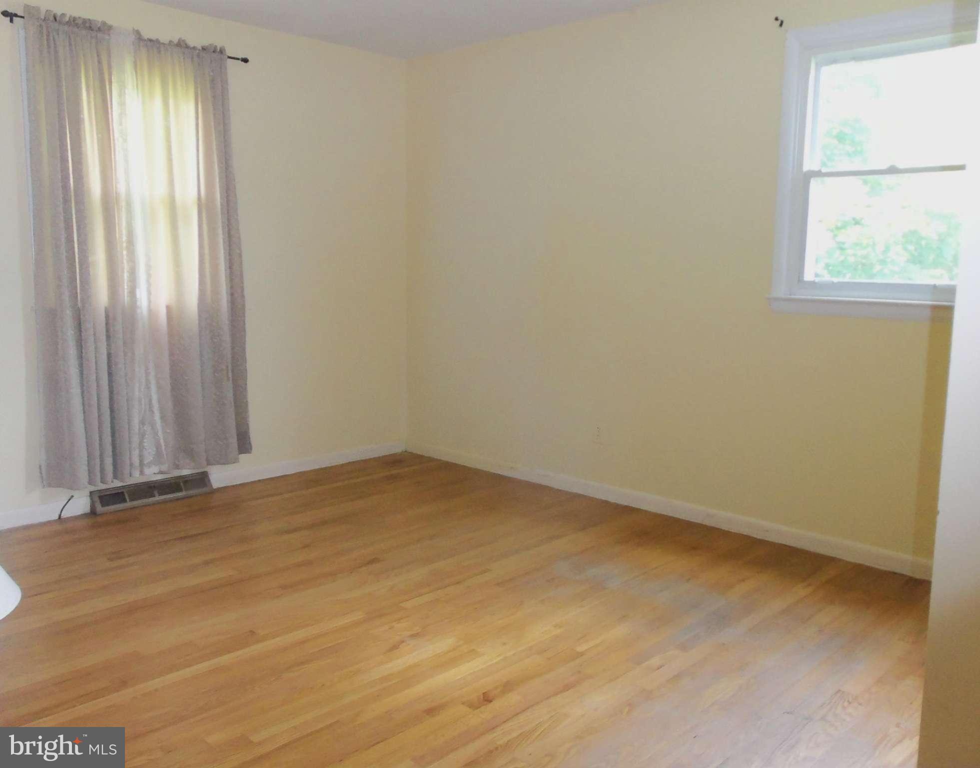2008 Suffolk Road Finksburg, MD 21048 - Photo 10 of 13 Bedroom (Master)