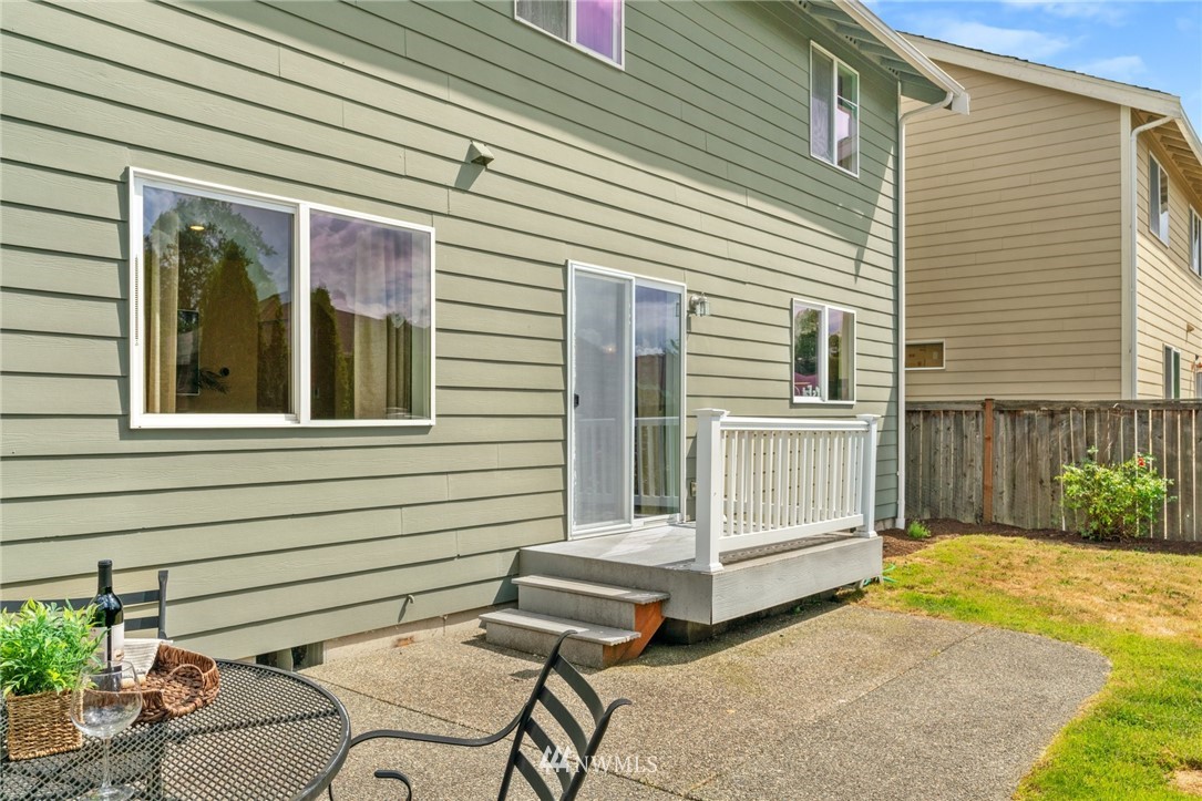 5209 Northeast 10th Place Renton, WA 98059 - Photo 28 of 30