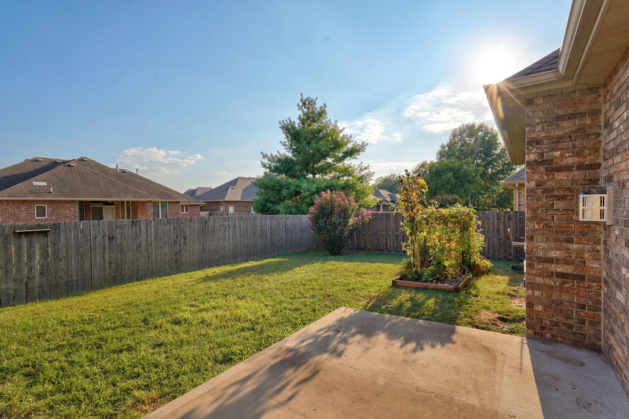 3192 West Melbourne Street Springfield, MO 65810 - Photo 28 of 28 3192 W Melbourne St-24