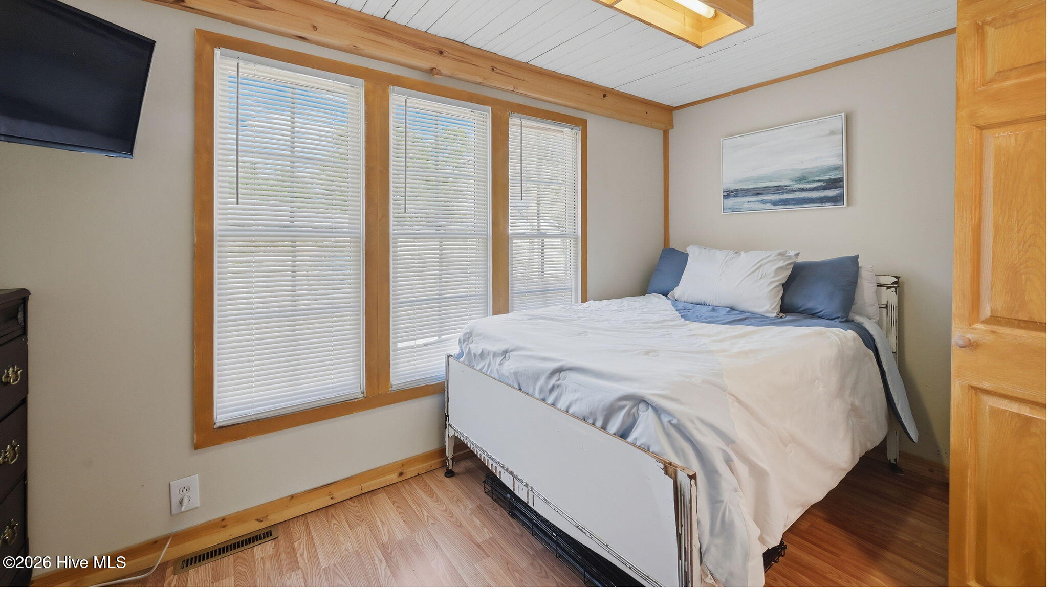 296 Sixth Street Ayden, NC 28513 - Photo 37 of 53 In-Law Suite Bedroom