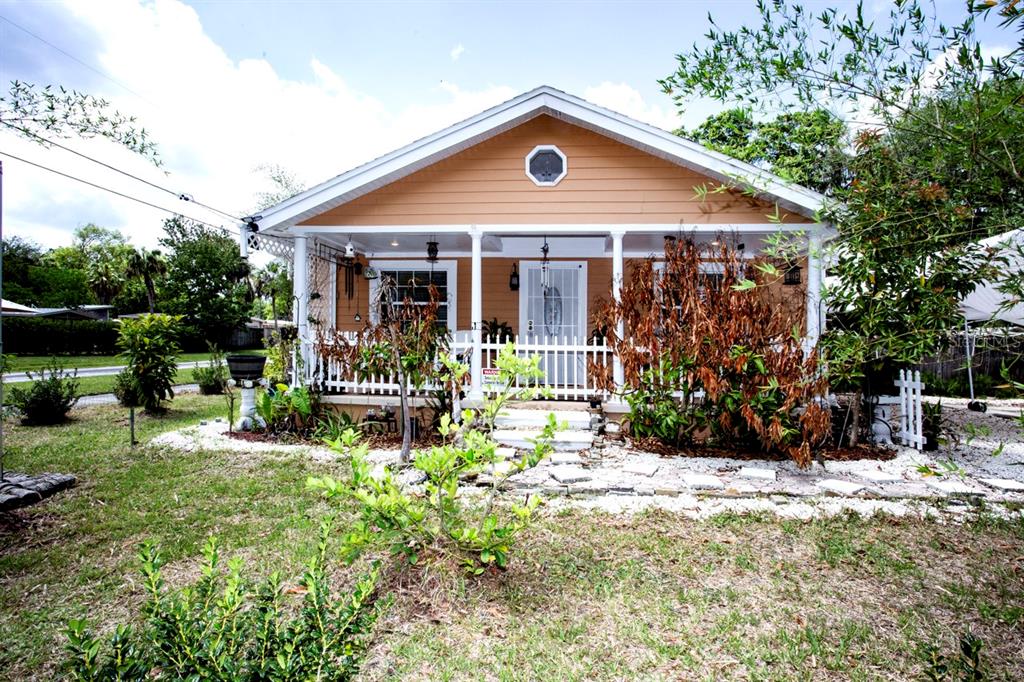 801 North Merrin Street Plant City, FL 33563 - Photo 1 of 1 Welcome Home!