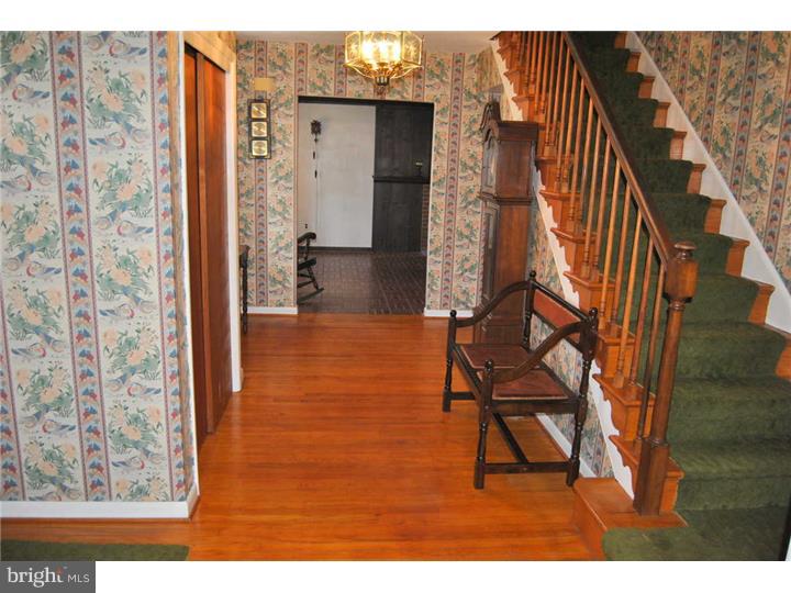 25 Township Line Road Harleysville, PA 19438 - Photo 3 of 25