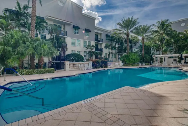 $2,700 | 600 South Dixie Highway, Unit 254, West Palm Beach, FL 33401