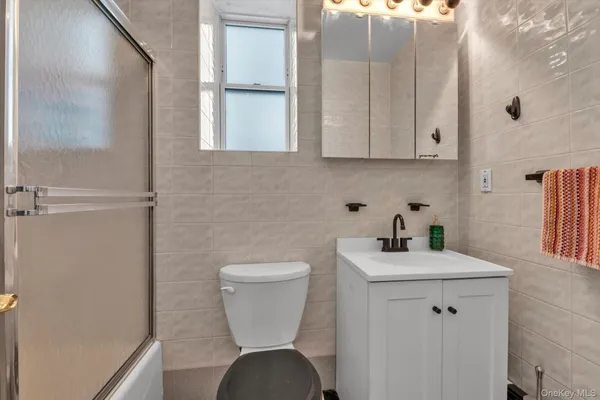 $525,000 | 25 West Broadway, Unit 207, Long Beach, NY 11561