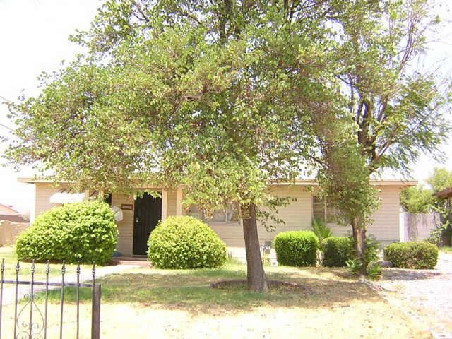 1602 East Pecan Road Phoenix, AZ 85040 - Photo 1 of 1 Primary Photo