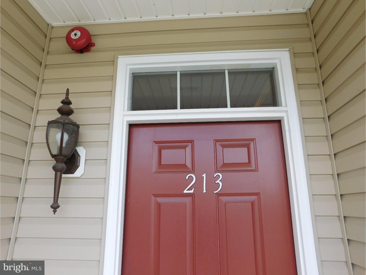 213 Raphael Court Williamstown, NJ 08094 - Photo 2 of 22 Exterior Front