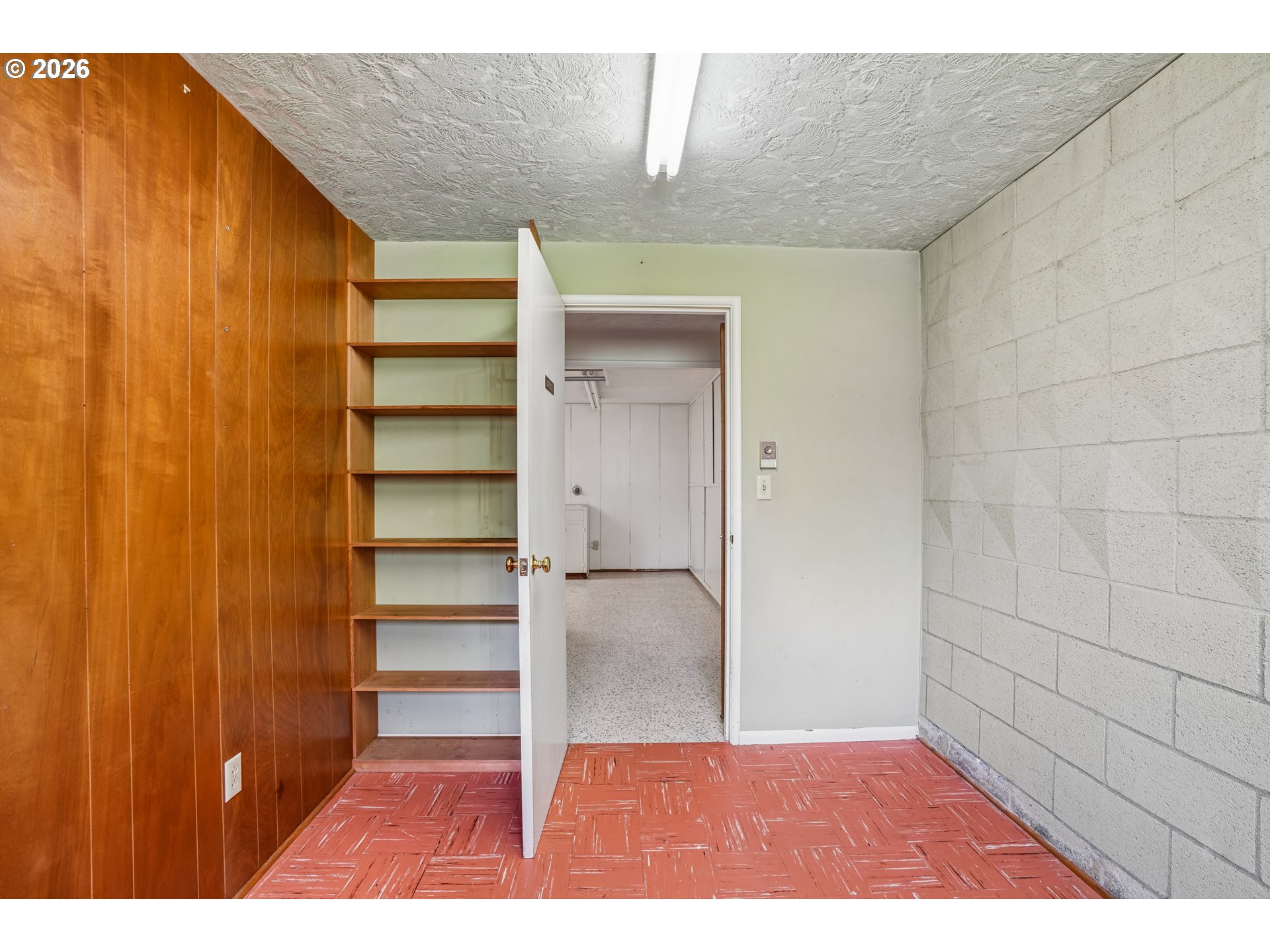10975 Southwest Walnut Street Portland, OR 97223 - Photo 32 of 40