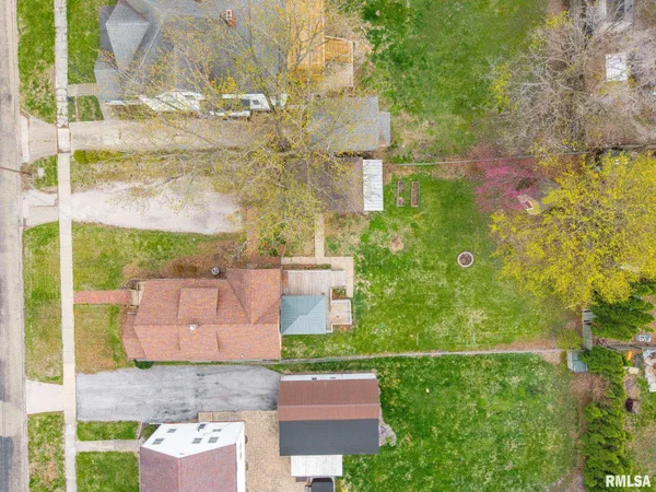 $159,900 | 208 West North Street, Knoxville, IL 61448