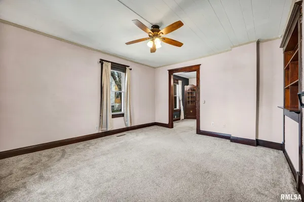 $159,900 | 208 West North Street, Knoxville, IL 61448