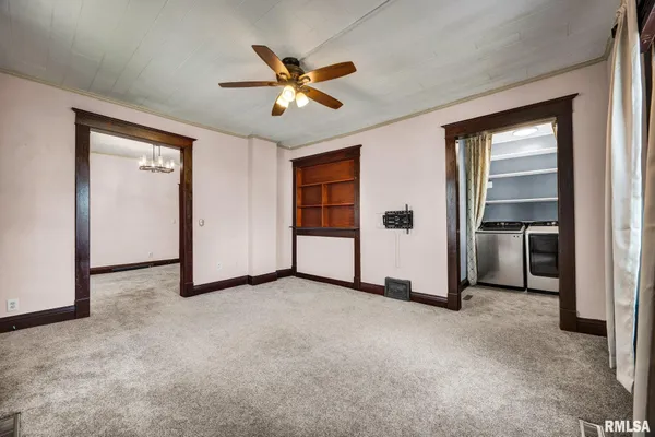 $159,900 | 208 West North Street, Knoxville, IL 61448