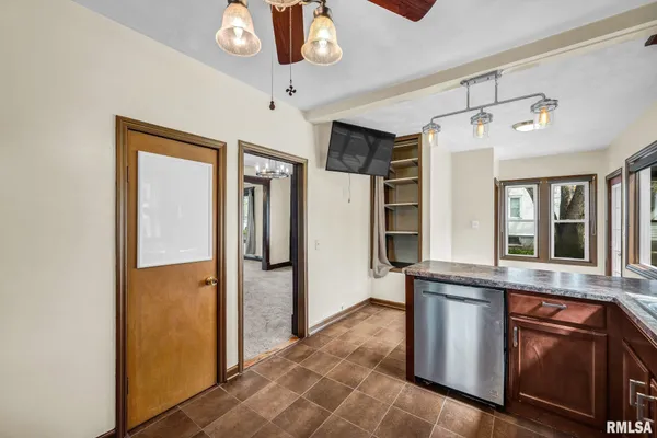 $159,900 | 208 West North Street, Knoxville, IL 61448