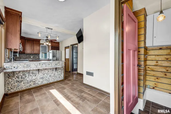 $159,900 | 208 West North Street, Knoxville, IL 61448