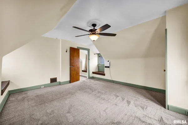 $159,900 | 208 West North Street, Knoxville, IL 61448