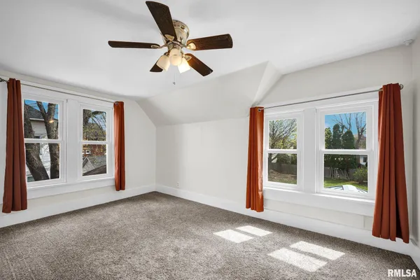 $159,900 | 208 West North Street, Knoxville, IL 61448