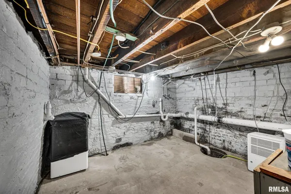 $159,900 | 208 West North Street, Knoxville, IL 61448