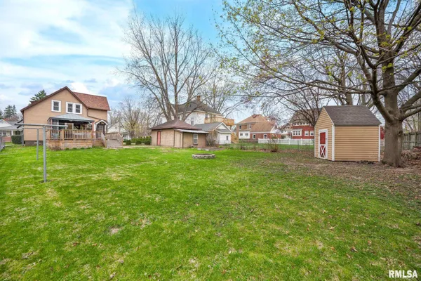 $159,900 | 208 West North Street, Knoxville, IL 61448