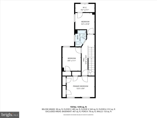 a black and white photo of a floor plan