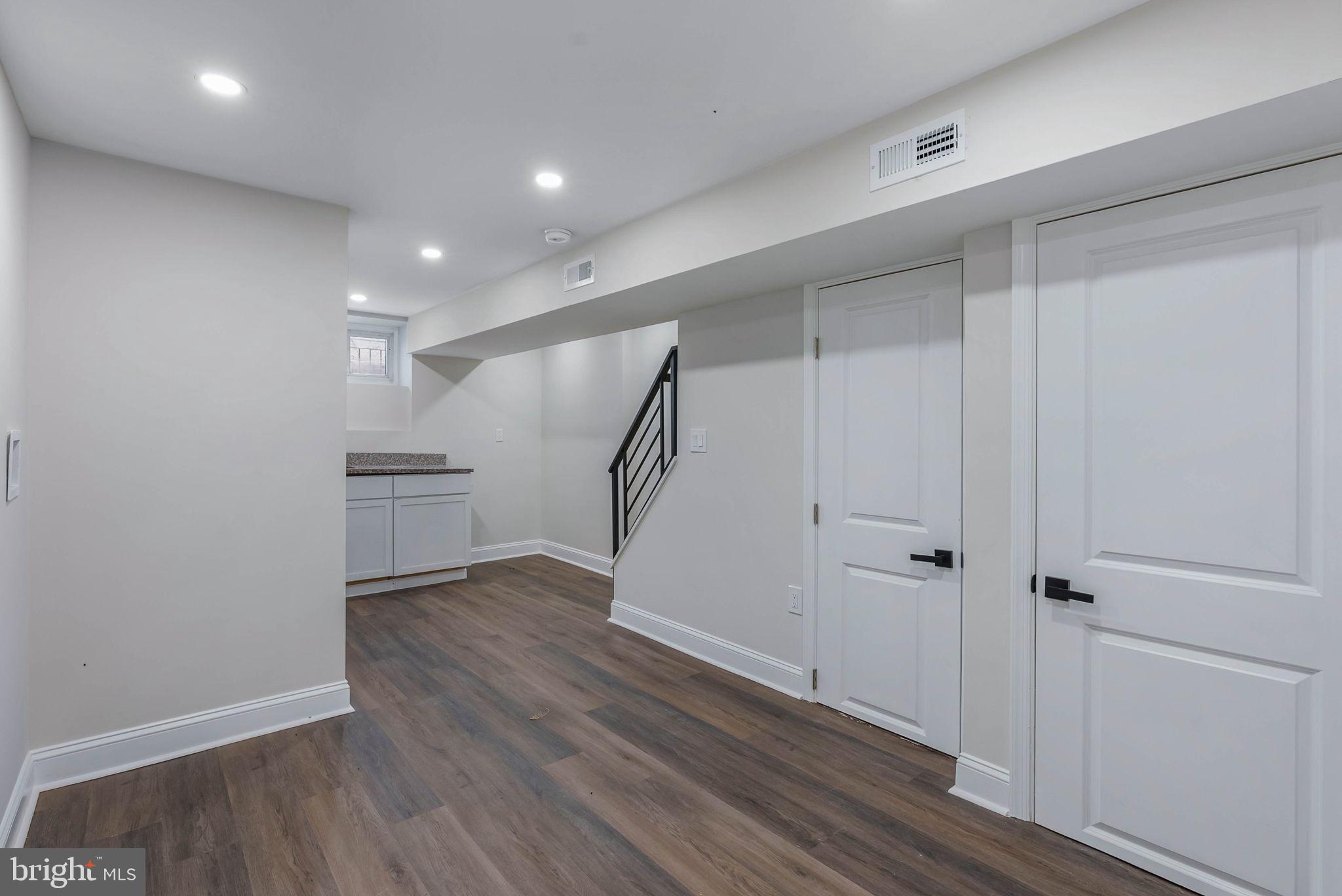 436 Timberlake Road Upper Darby, PA 19082 - Photo 25 of 29