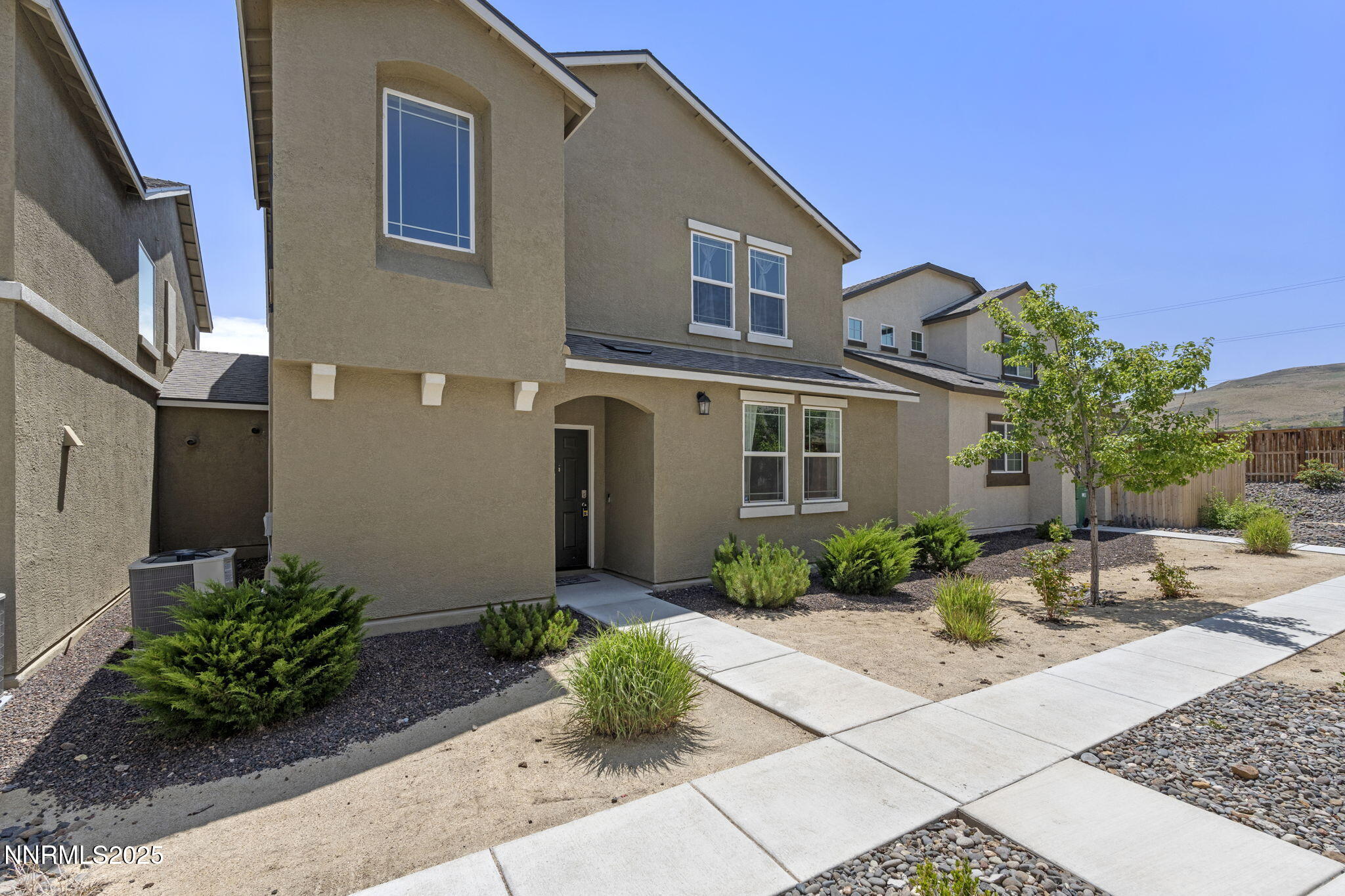 9608 Nautical Mile Road Reno, NV 89506 - Photo 4 of 29 3-web-or-mls-DSC07265