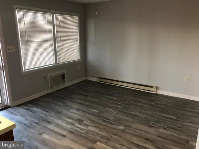 $350,000 | 40 Touchdown Alley, Berkeley Springs, WV 25411