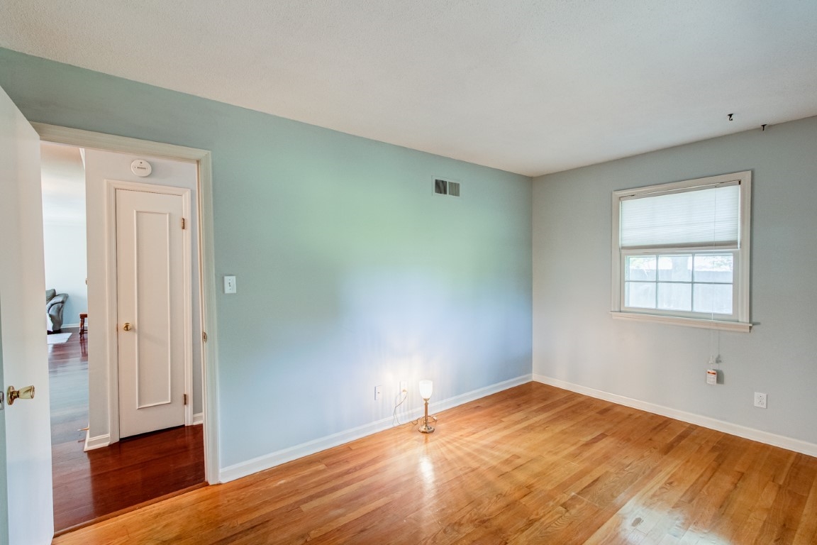 308 Hanover Road Evansville, IN 47710 - Photo 13 of 33 Gallery Image 13
