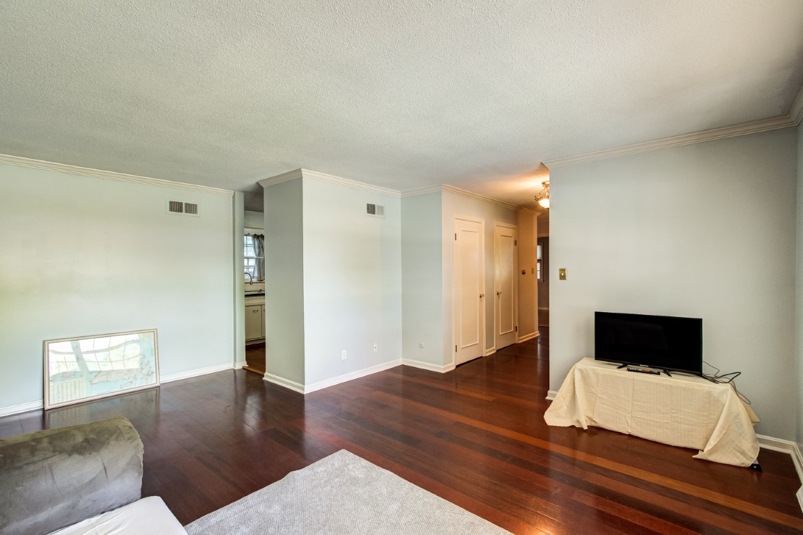 308 Hanover Road Evansville, IN 47710 - Photo 21 of 33 Gallery Image 21