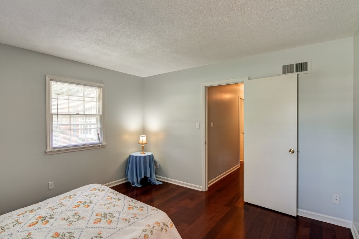 308 Hanover Road Evansville, IN 47710 - Photo 25 of 33 Gallery Image 25
