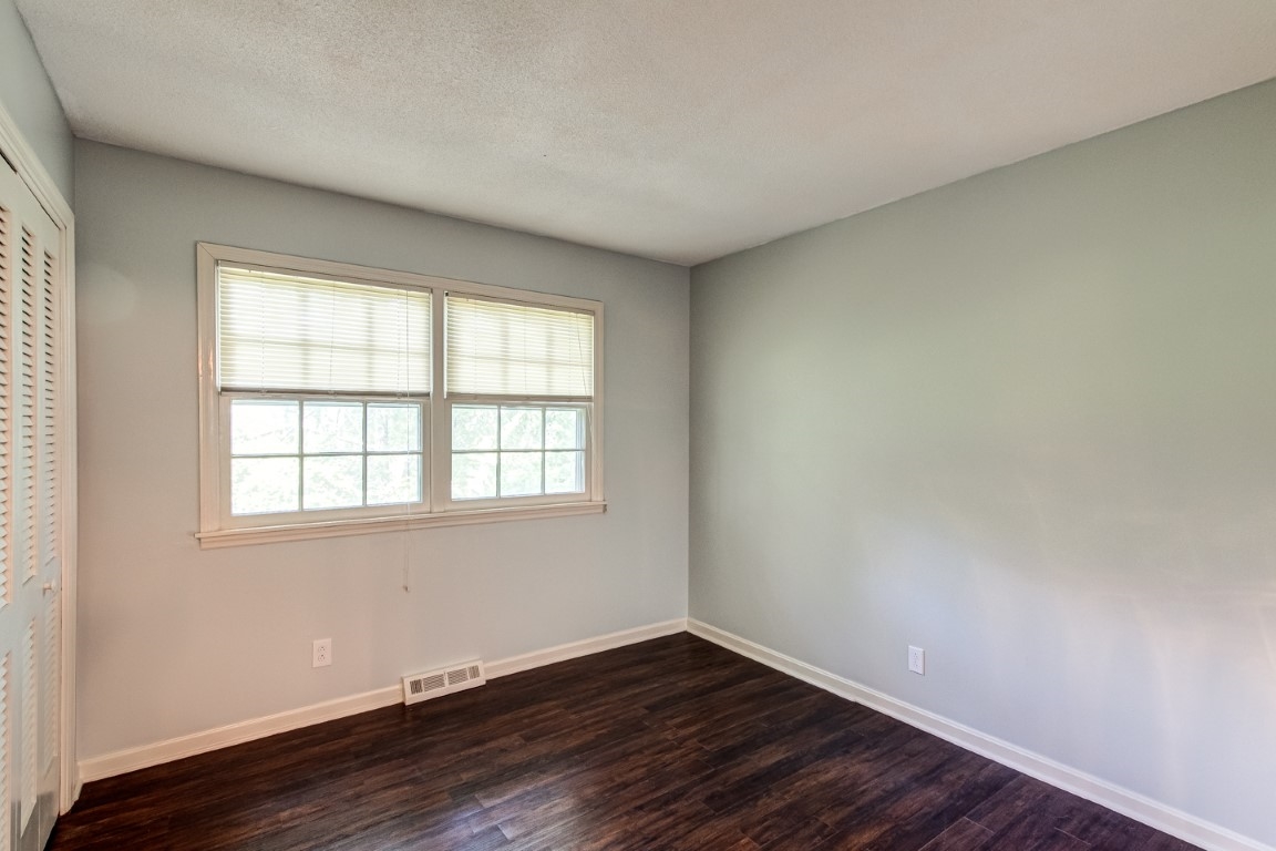 308 Hanover Road Evansville, IN 47710 - Photo 27 of 33 Gallery Image 27
