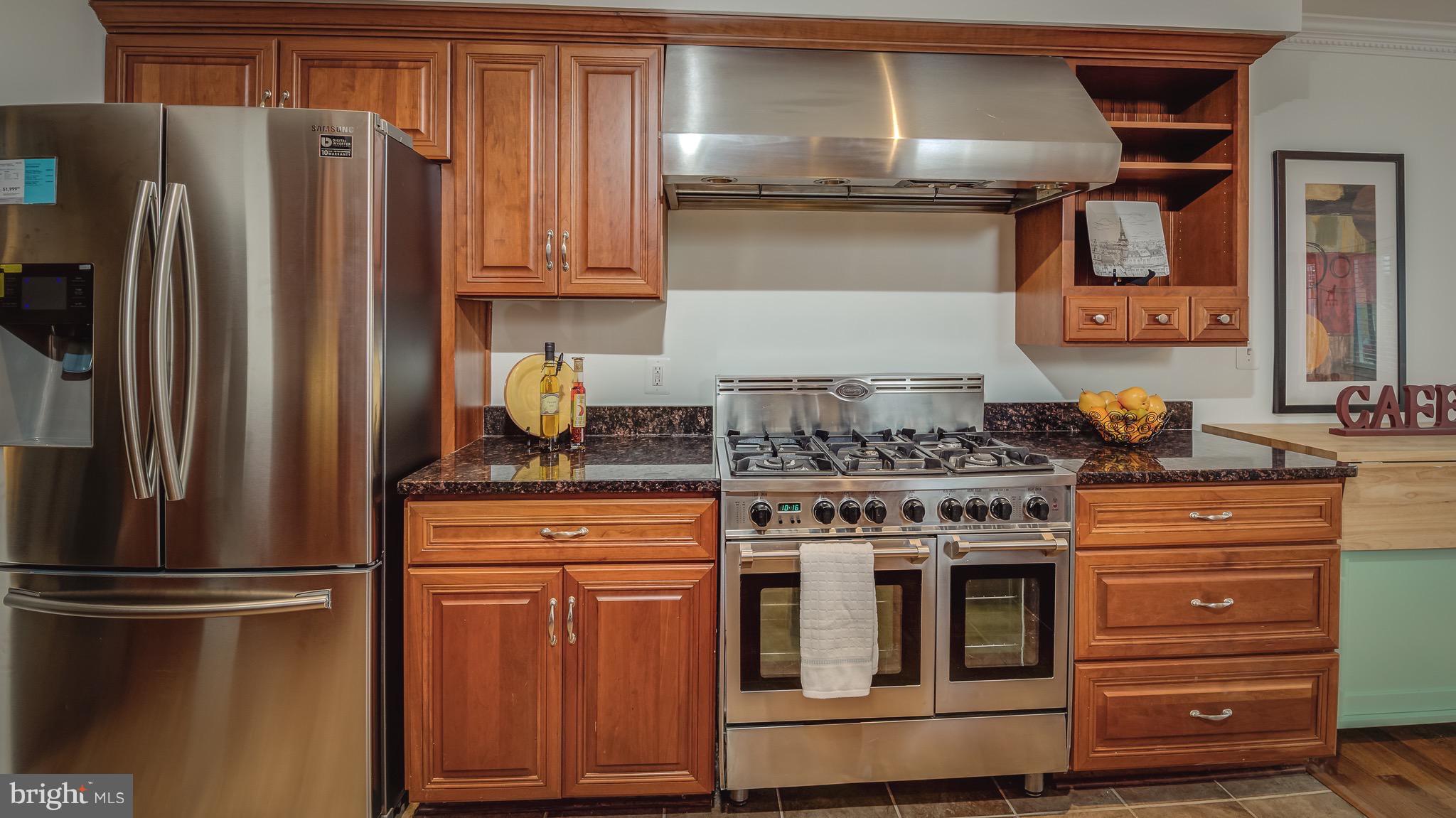 2711 Jennings Road Kensington, MD 20895 - Photo 5 of 28 Stainless Steel Appliances