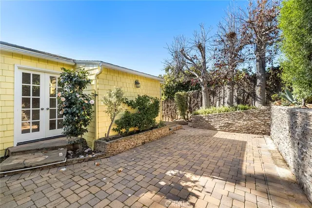 $7,995 | 31322 Monterey Street, Laguna Beach, CA 92651