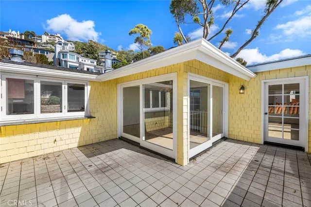 $7,995 | 31322 Monterey Street, Laguna Beach, CA 92651