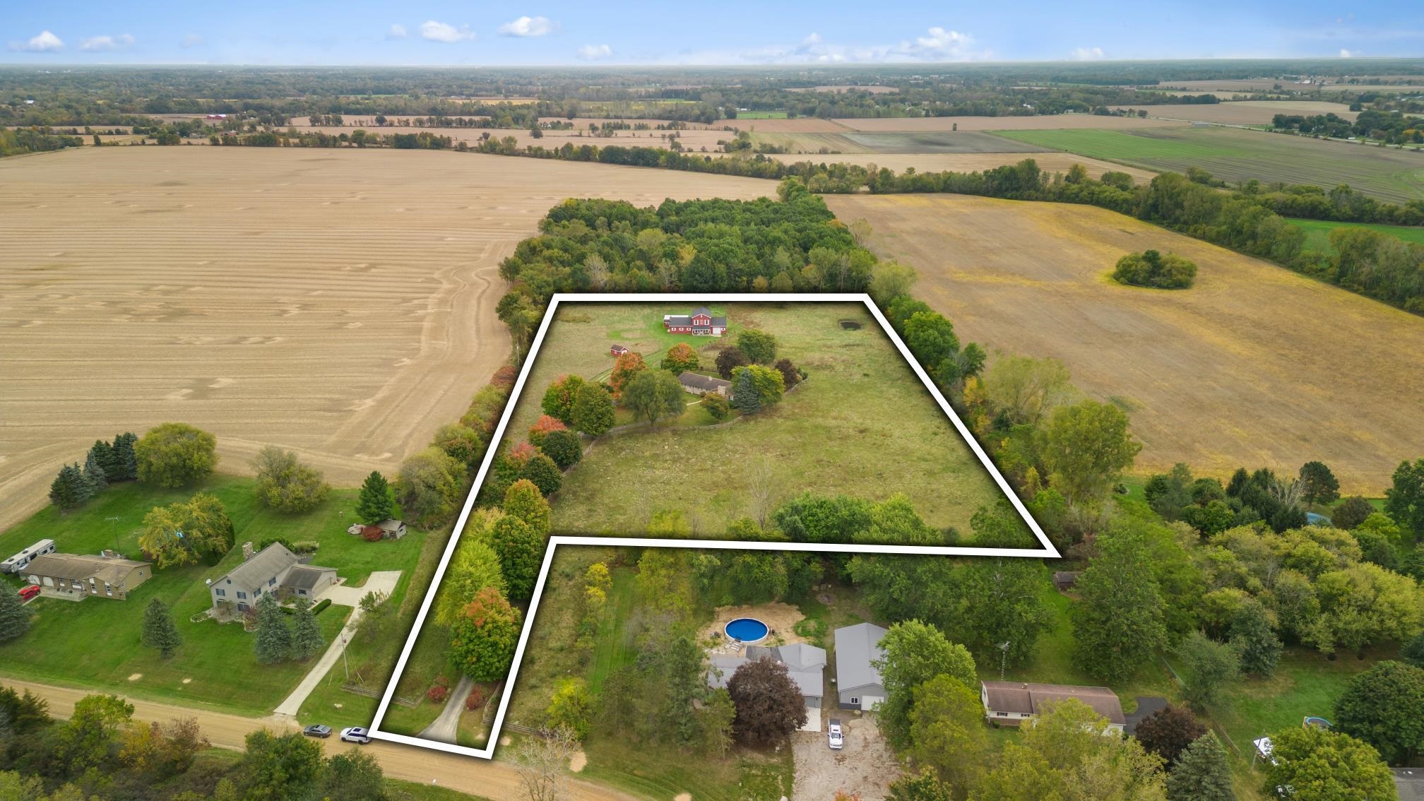 9102 East Bennington Road Durand, MI 48429 - Photo 2 of 42
