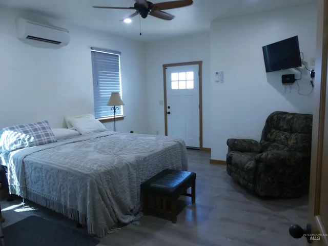 $650,000 | 2193 Apple Lane, Mesa, ID 83643