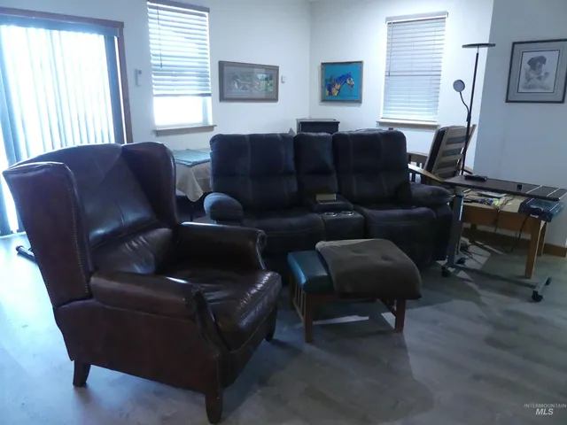 $650,000 | 2193 Apple Lane, Mesa, ID 83643