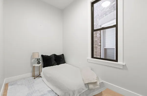 $3,700 | 2602 Palisade Avenue, Unit 2, Weehawken, NJ 07086