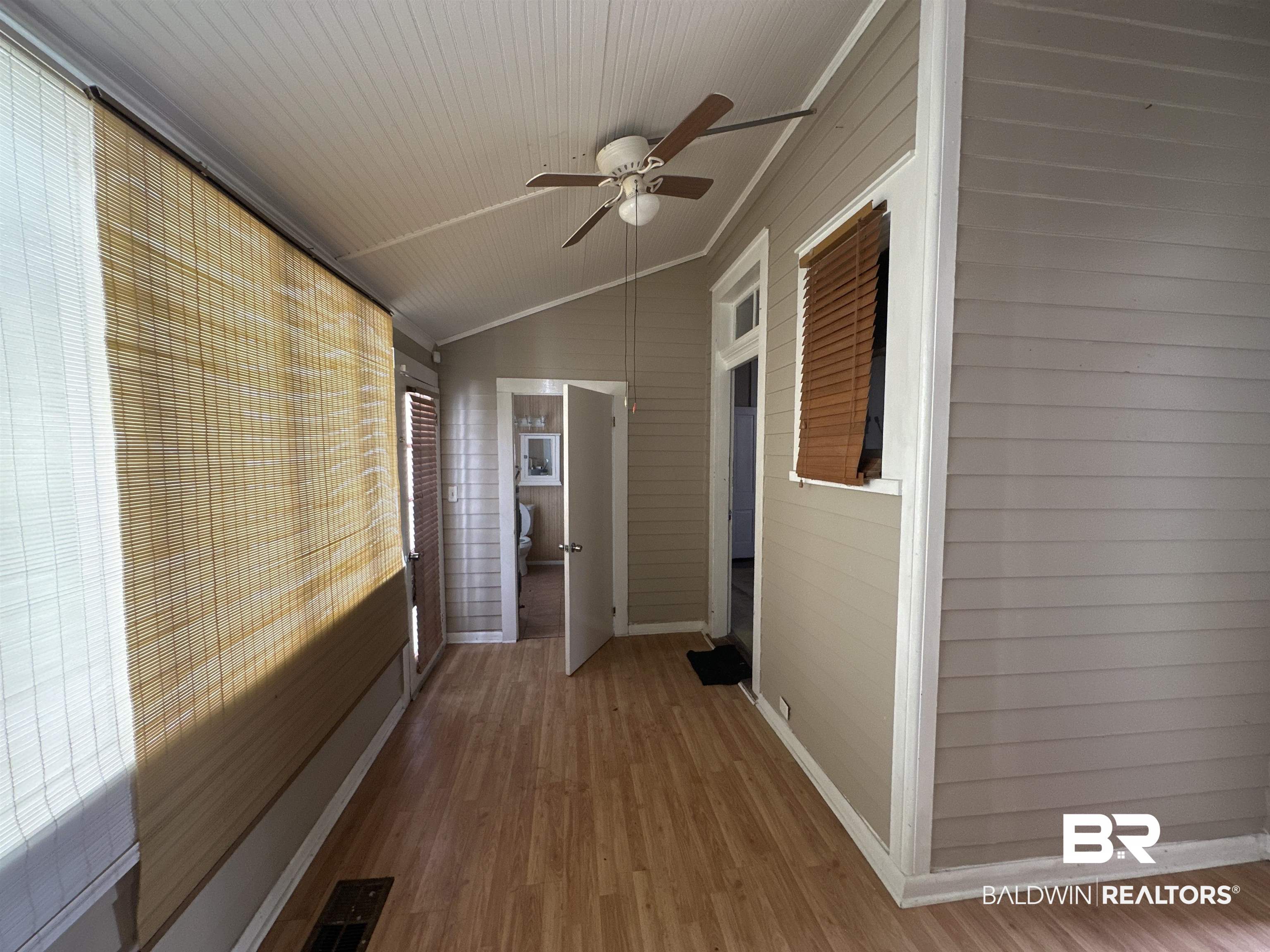 1119 Old Shell Road Mobile, AL 36604 - Photo 15 of 22 View of hallway