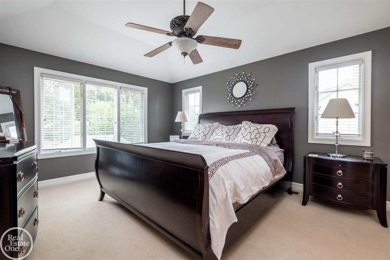 129 North Alice Avenue Rochester, MI 48307 - Photo 18 of 31 31390864-17.JPG