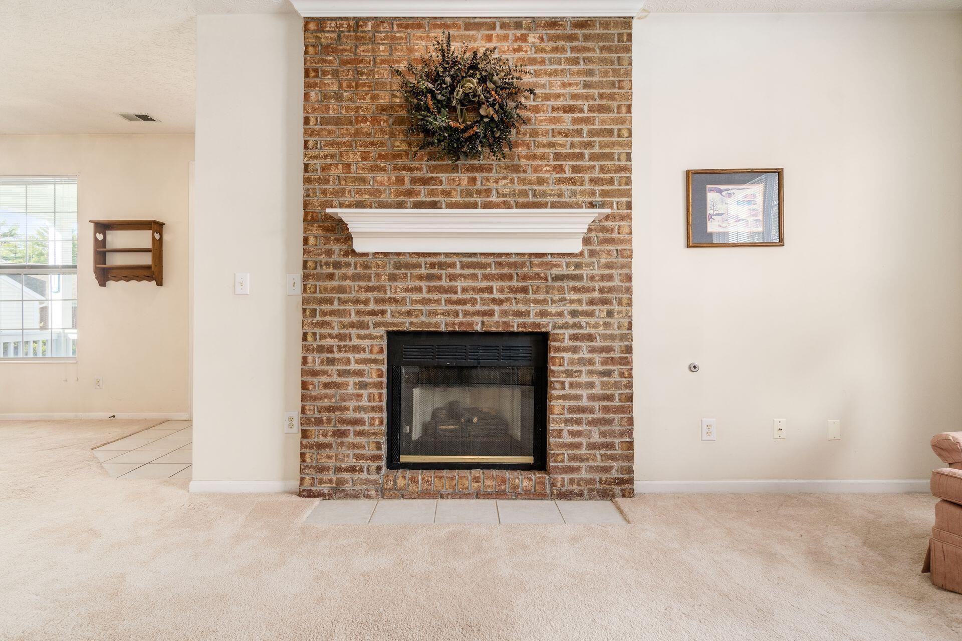 723 Winding Ridge Drive Columbus, OH 43213 - Photo 15 of 37 015_23 Winding Ridge Dr - 030