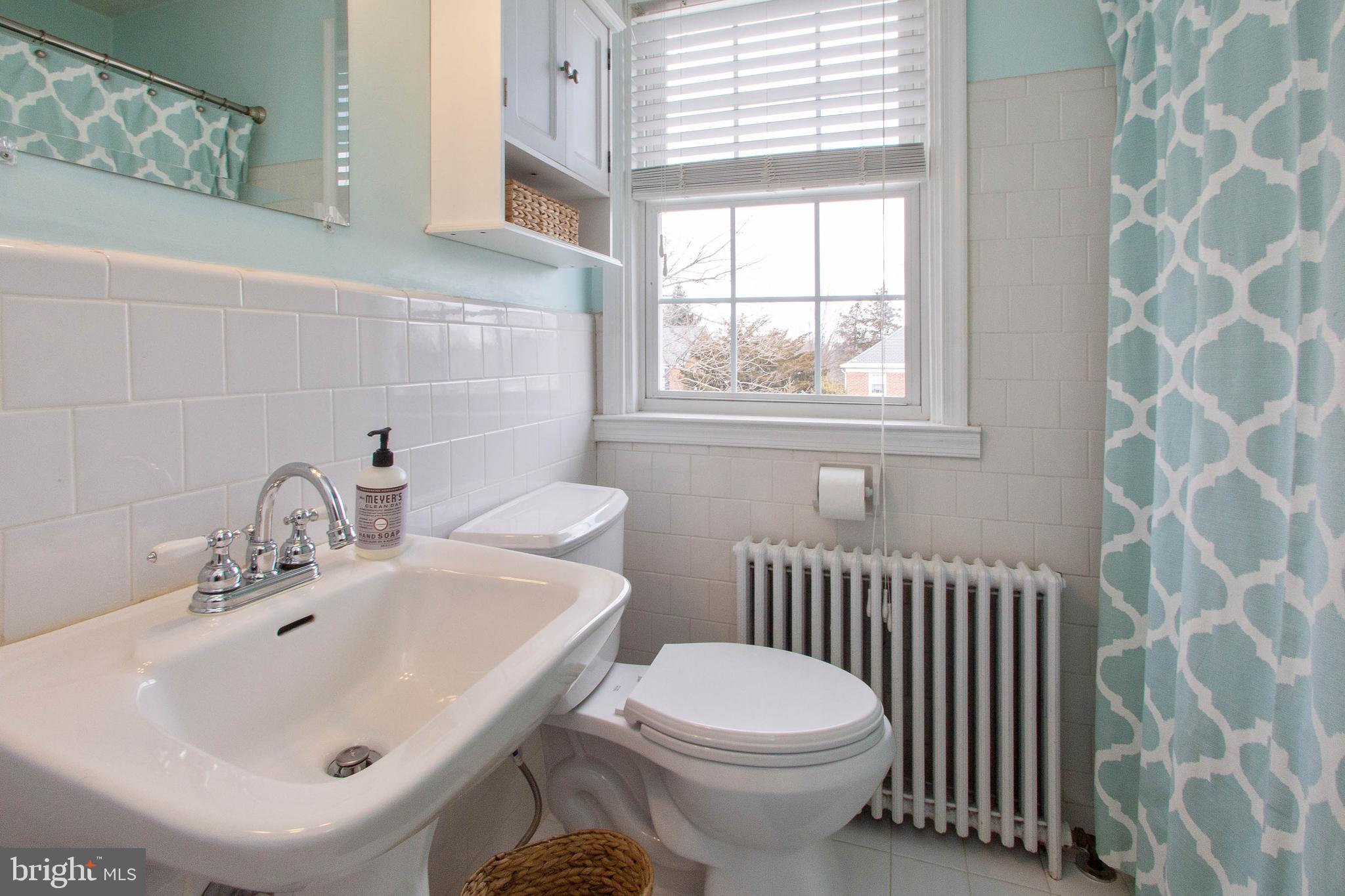 103 Murdock Road Baltimore, MD 21212 - Photo 27 of 41 Updated Hall Bathroom