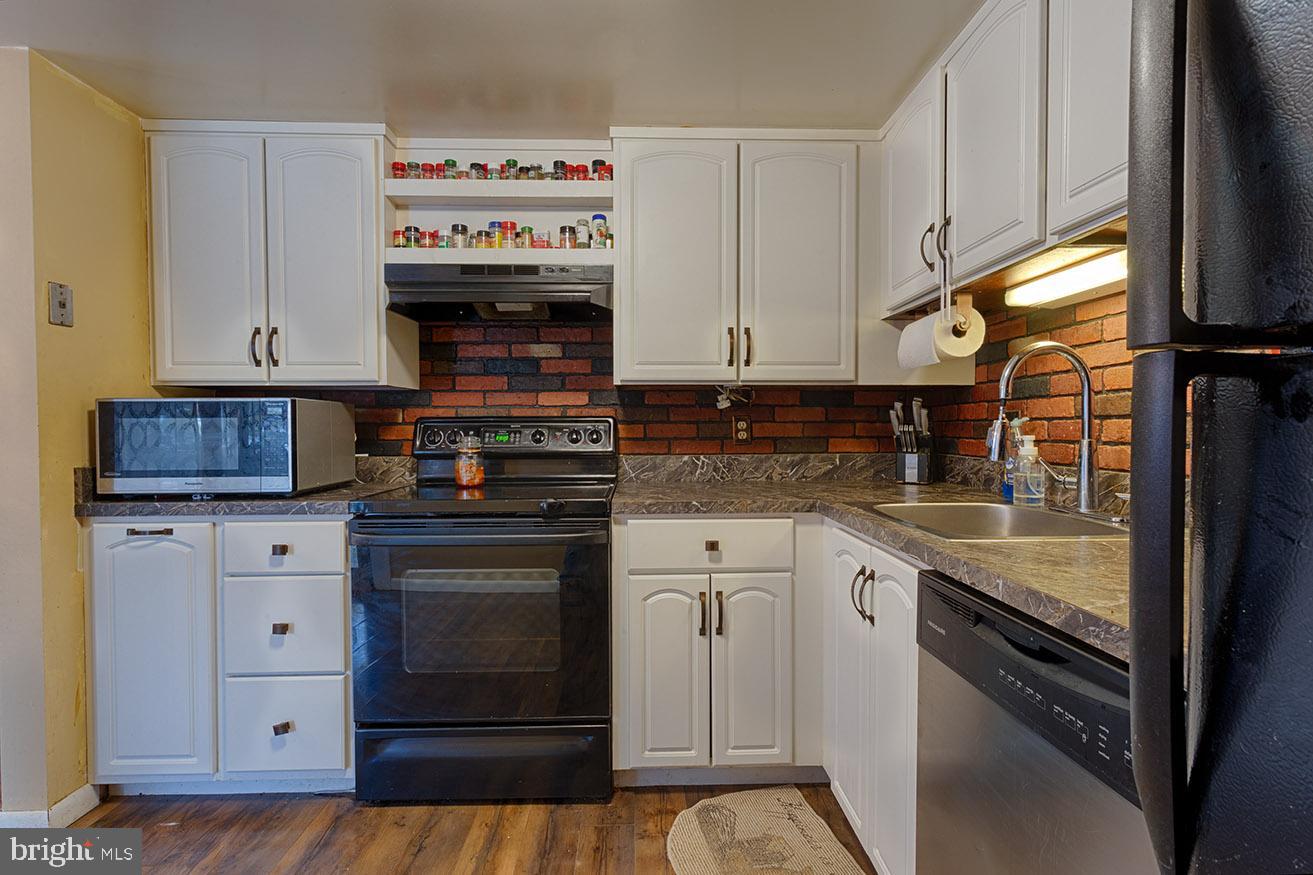 24 Eli Court Reading, PA 19607 - Photo 7 of 19 Gallery Image 7