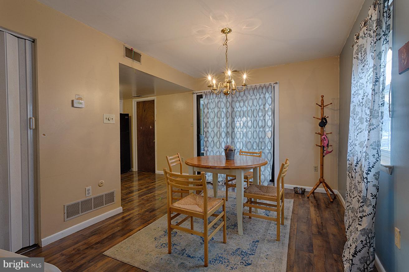 24 Eli Court Reading, PA 19607 - Photo 9 of 19 Gallery Image 9