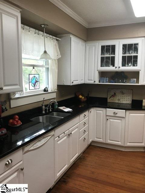 107 Cleveland Street Clinton, SC 29325 - Photo 20 of 31