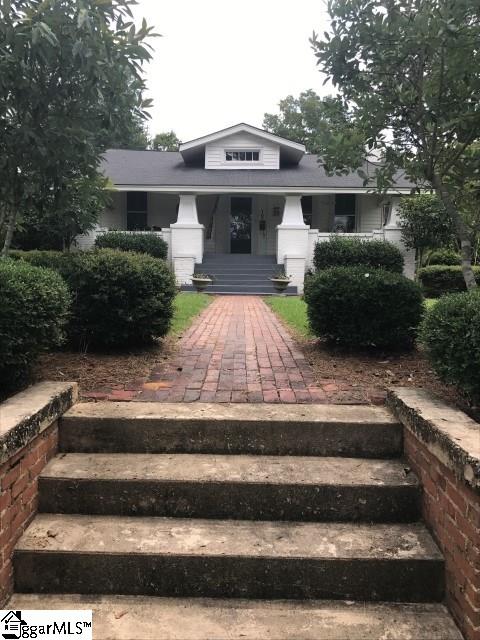 107 Cleveland Street Clinton, SC 29325 - Photo 3 of 31
