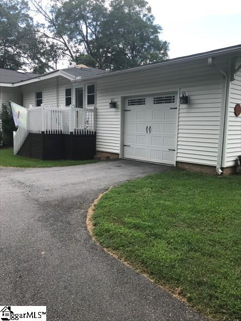 107 Cleveland Street Clinton, SC 29325 - Photo 8 of 31